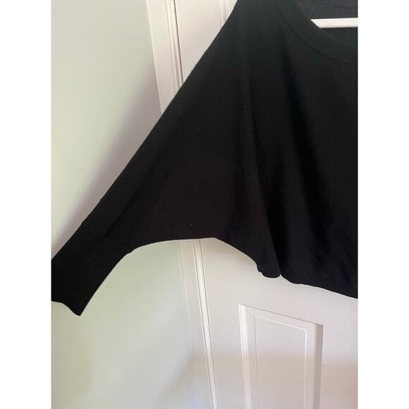 Vince Women's XS 100% Cashmere Sweater Black Slouchy Fit Crew Scoop Neck FLAWS - Picture 6 of 13